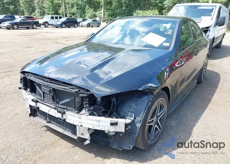 2023 Mercedes-Benz C 300 4Matic z USA, uszkodzony, nr VIN W1KAF4HB4PR086926